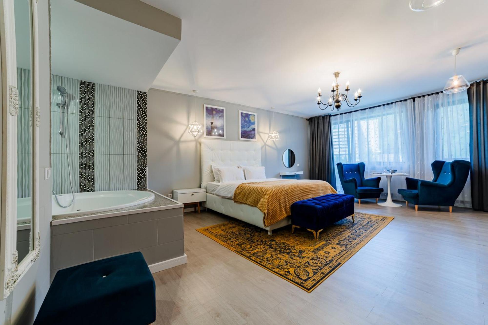 Romantic Jacuzzi Luxury Apartment Sinaia Luaran gambar